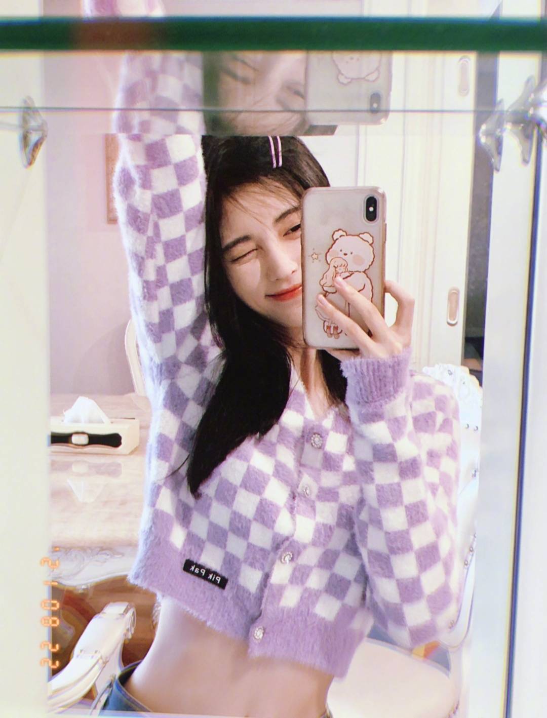 张元英 棋盘格针织衫