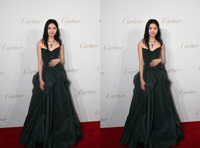 刘浩存 “00后谋女郎”刘浩存不一般，墨绿色礼裙都能穿出纯欲风，太惊艳