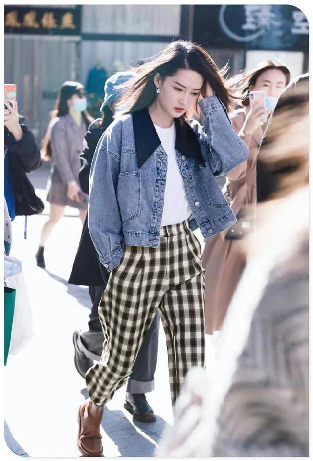 身材 实话，真正聪明的女人穿衣选“对”不选“贵”，基础款也蛮好看