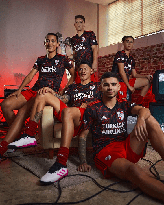 客场 百年荣光阿迪达斯官网发布河床俱乐部202122赛季全新客场球衣