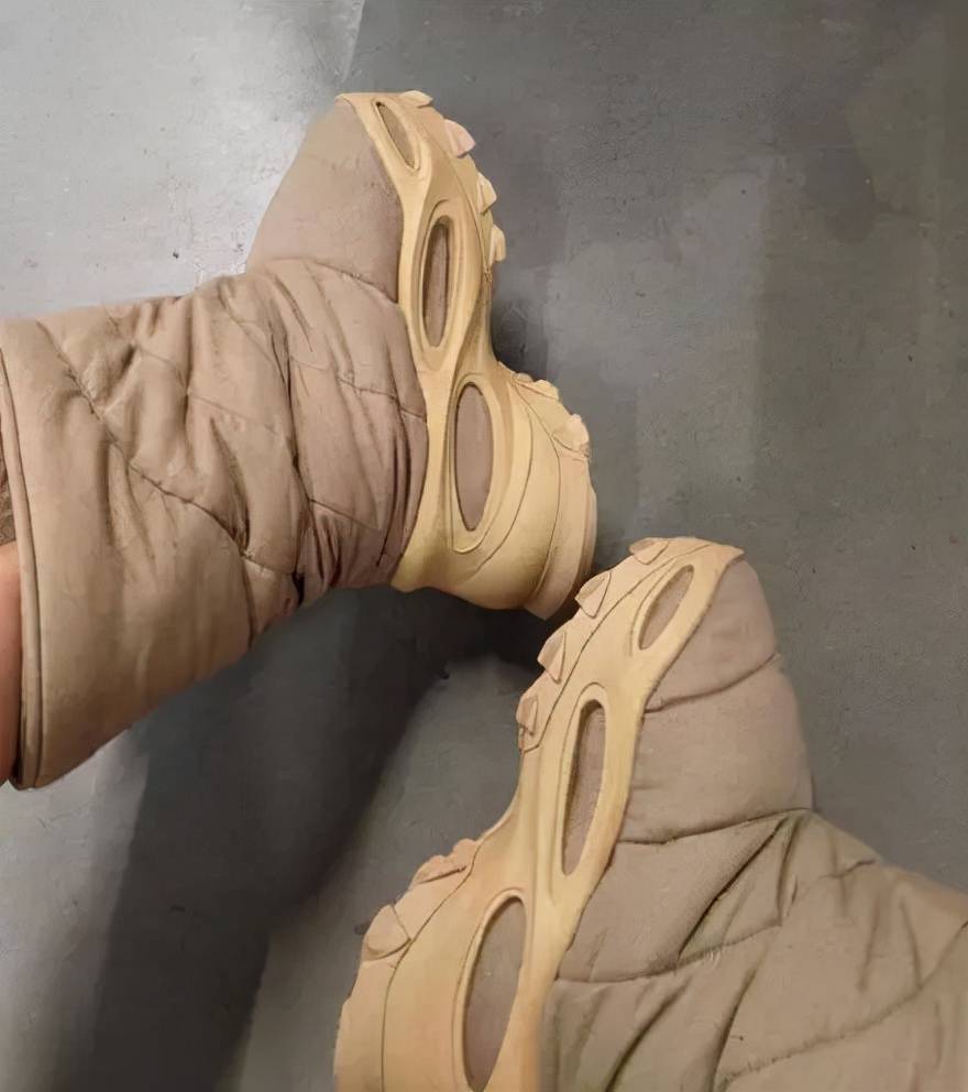 Khaki YEEZY即将登月？ NSTLD Boot “Khaki”即将登场！