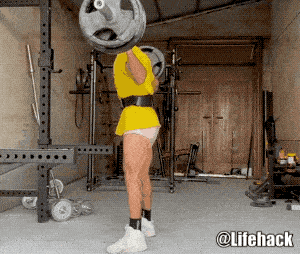 锻炼|农村小伙疯狂秀肌肉，身材碾压99%健身教练