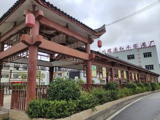 这些成绩的取得,与毕节市七星关区长春堡镇推行的"五强化"工作机制密