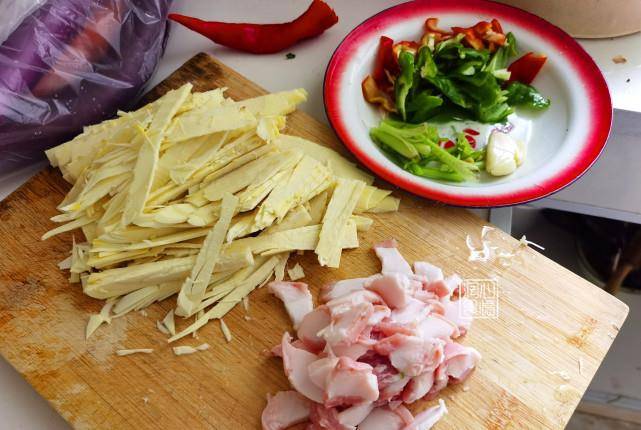 因为|冬天，福建闽北人最爱吃的野菜，外地人争相求购，过段时间没有了