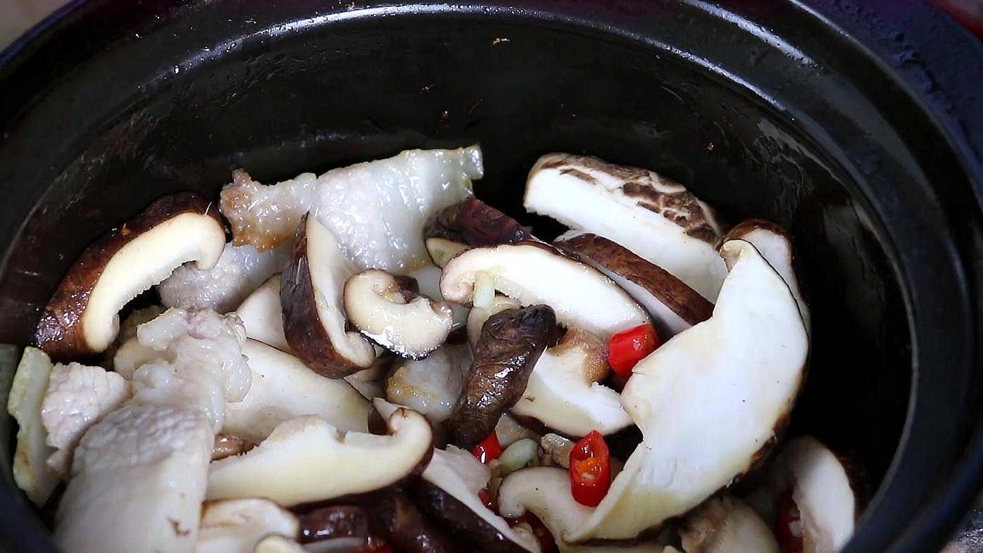 做法|推荐香菇砂锅豆腐的简单做法,喜欢的朋友建议收藏!