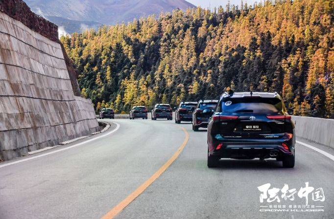 重磅级选手齐聚一堂一汽丰田suv家族陆行大美滇川