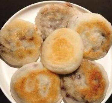 力度|简单好吃的早餐饼，不擀面不发面，我家隔三差五做一次，还吃不够