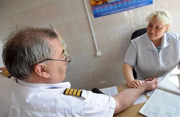 转氨酶|体检时，若发现这3个指标正常，恭喜你，肝没问题