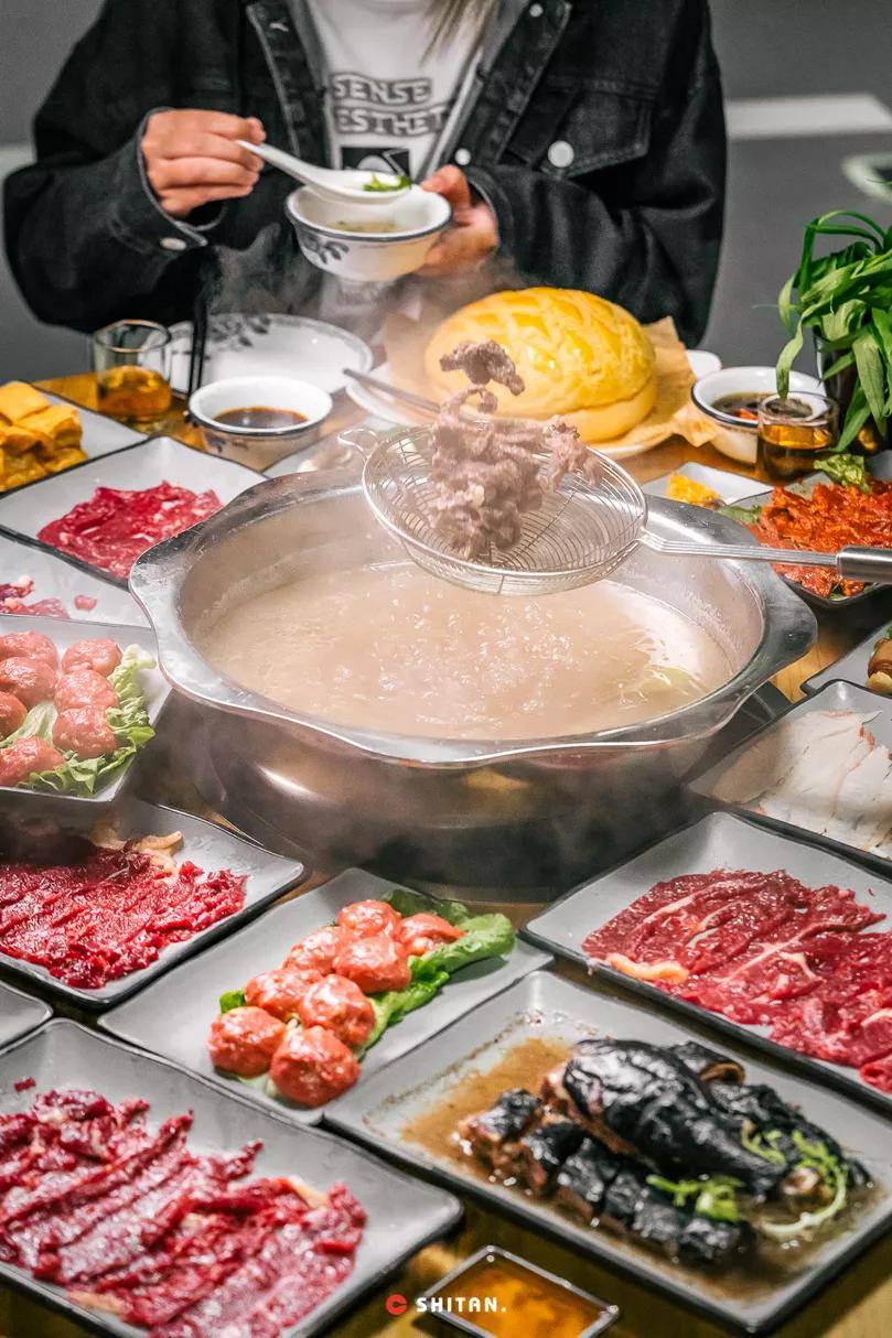 走啊去菜市场打火锅