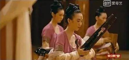 仙女姐姐高糊也挡不住刘亦菲这绝美氛围啊！而且还后继有人了…