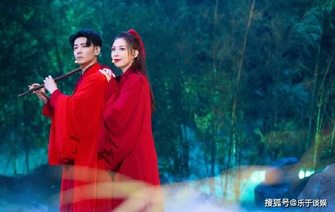 张晋|李承铉戚薇舞台太欲!张晋蔡少芬太甜!莫文蔚言承旭20年后再牵手