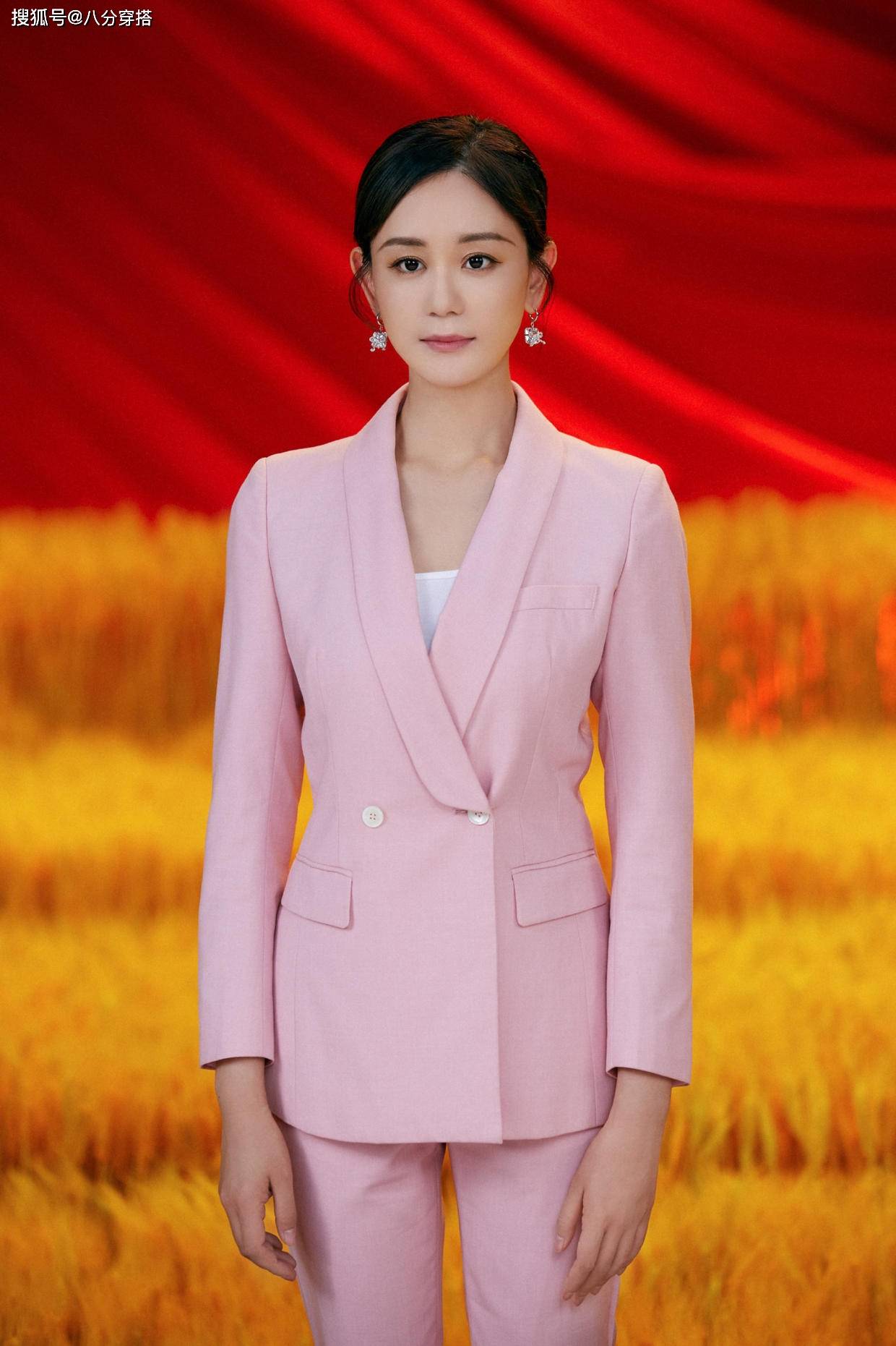 原创没想到海陆也是时髦精穿荧光黄西装又美又飒美出了新高度