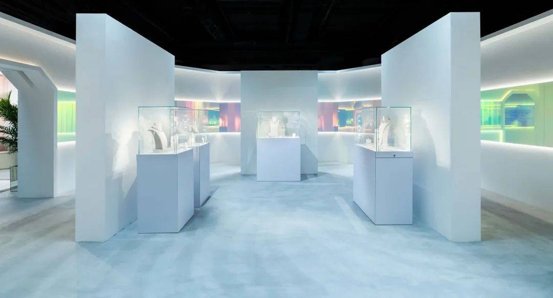 珠宝RR · TRENDS | 跨时空光影涌动