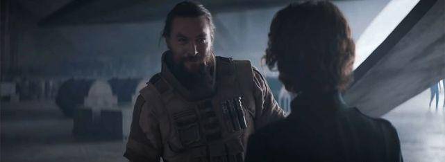 家族|票房突破2亿美元,这部“史诗级”科幻巨作,能否登顶日票房冠军