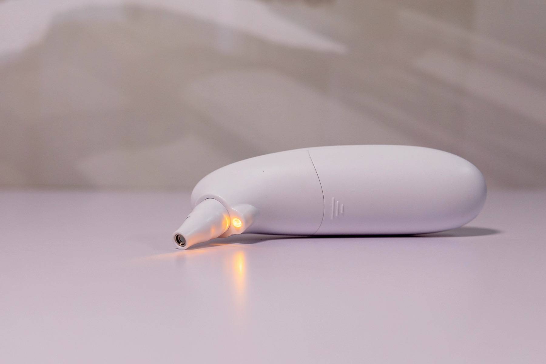 一秒测温，凡米发光耳温计，婴儿也能用的测温计