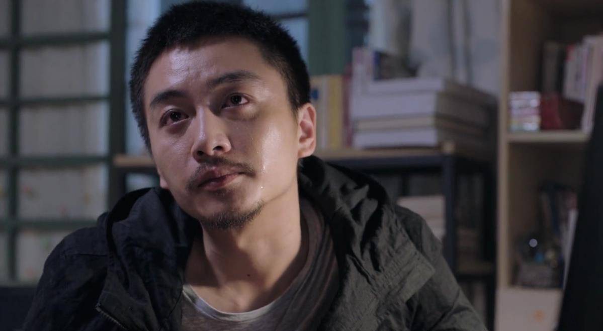 剧情|突围：陈晓上线一集后，就给全剧带来了第一个泪点，剧情步入正轨