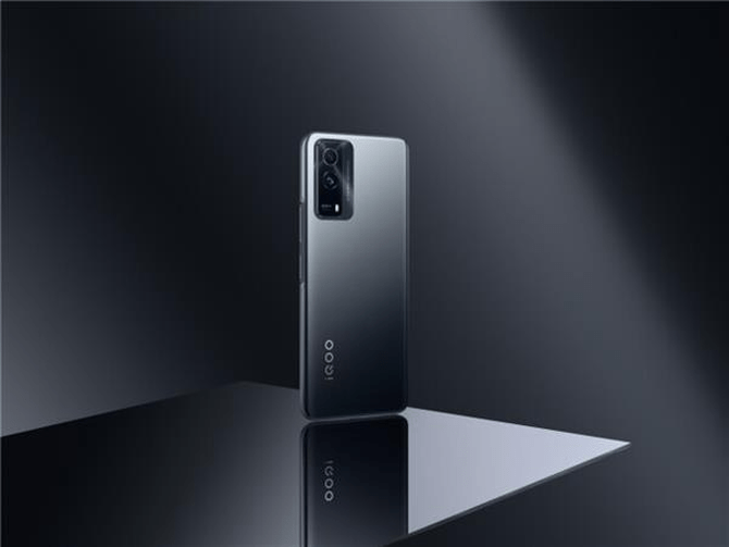 双11千元价位5G手机应该怎么选，来看看这三部手机