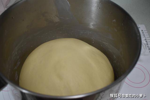 温度|这面包柔软味美,荤素搭配,营养全面,早餐吃它精神饱满,够能量