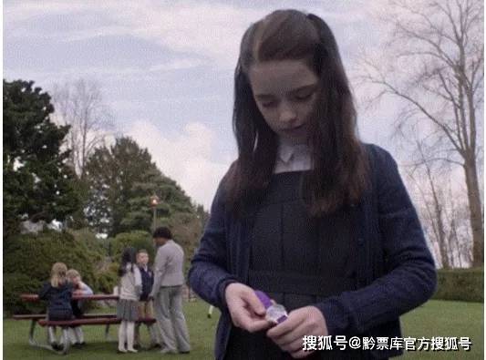 什么|小月影评 | "萝莉杀人"《坏种》带你看看什么是天生完美的罪犯