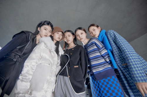 面料indicia WINTER21 FASHION SHOW“Relations关系” 冬季时装秀