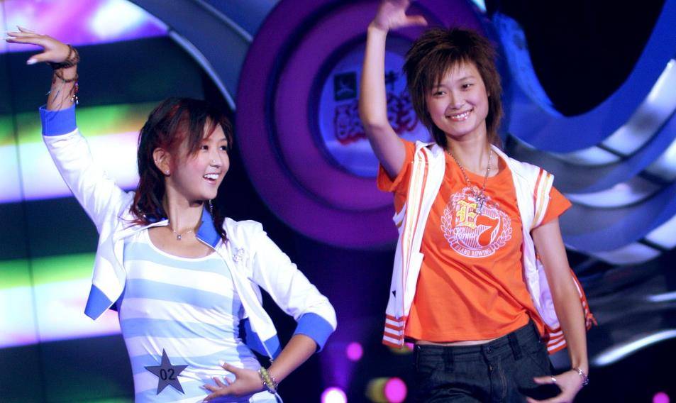 中宣部|四大卫视台被广电约谈，芒果、蓝台首当其责！疯狂造星还能撑多久