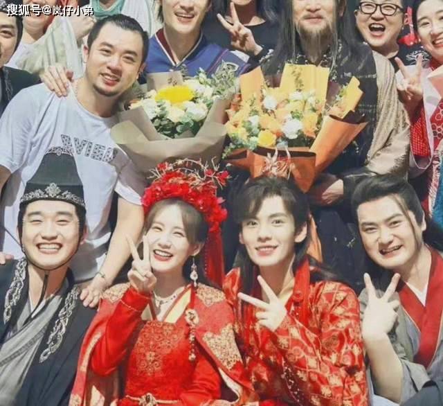 原创李一桐毕雯珺同住酒店疑似恋情曝光当事人发文澄清笑翻众多网友