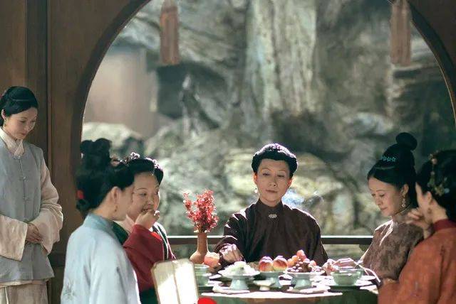 网友清朝版釜山行？于正新剧尽显丧尸既视感，求你放弃阴间滤镜吧