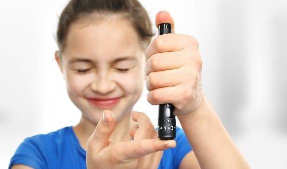 复查|今年糖尿病日的主题是：家庭与糖尿病，来看看家属需要做什么