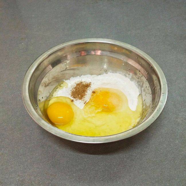 煎饼|韭菜鸡蛋软饼，吃起来开胃营养