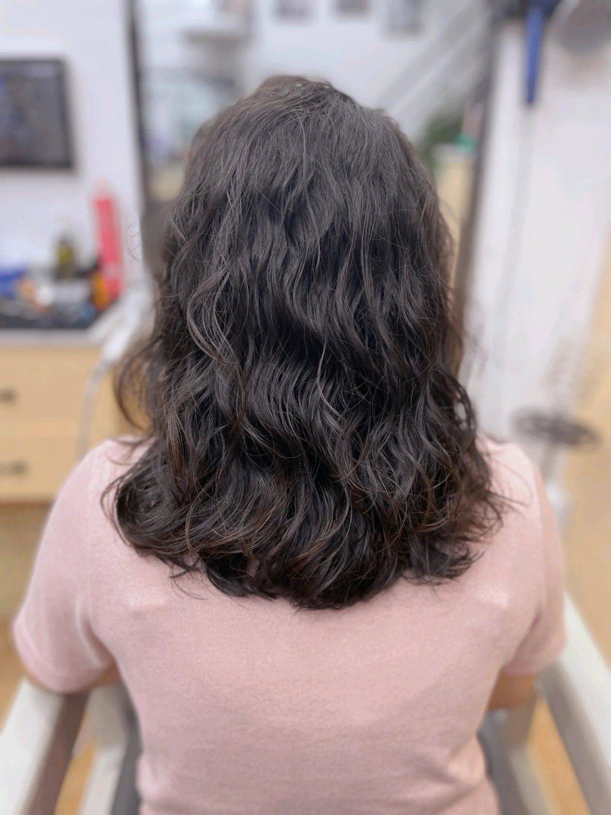 发型有时候真该换换发型了，看看这17款流行发型，好看时尚不过时