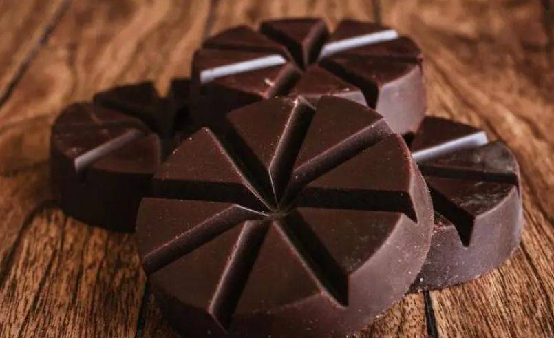 冠上|零食控的福利,满足味蕾,有了这些零食瞬间嗨翻天!