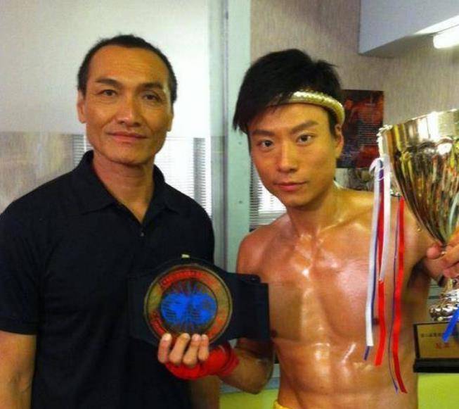 黄浩然|他曾进军好莱坞更“挑战”林峰,如今兼职当司机和老中医