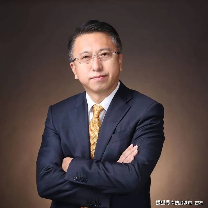 盈科(长春)律师事务所专家顾问傅穹教授受聘吉大管理学院法律顾问暨