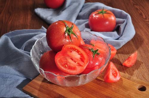 备用|秋冬季节孩子消化不良怎么办？不妨给孩子吃点西红柿~