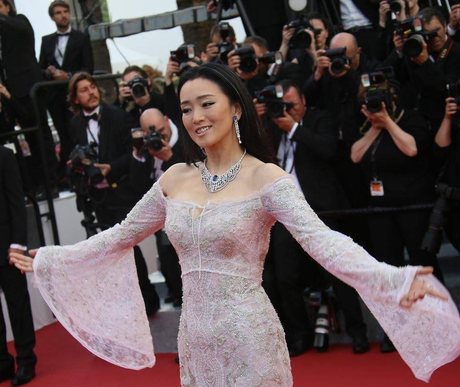 因为|非10亿票房不演，徐峥口中的女演员至今是迷？（噱头）