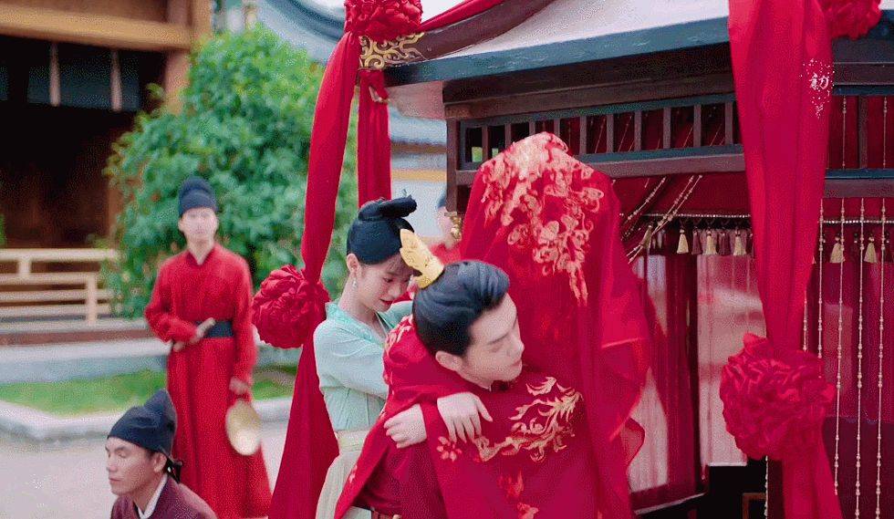 李府|鞠婧祎新剧又“扑”了，豆瓣开分仅4.3，只怪她的古装实在太美了