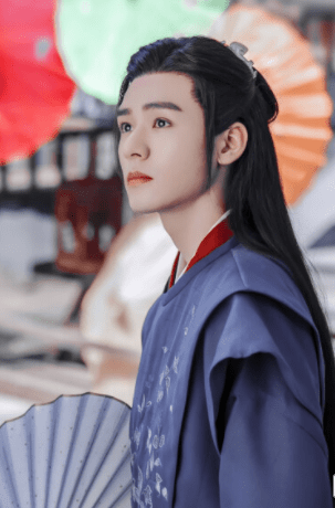 桃花|《娇藏》概念海报发布,官宣女主为杨幂,男主疑似是新晋顶流