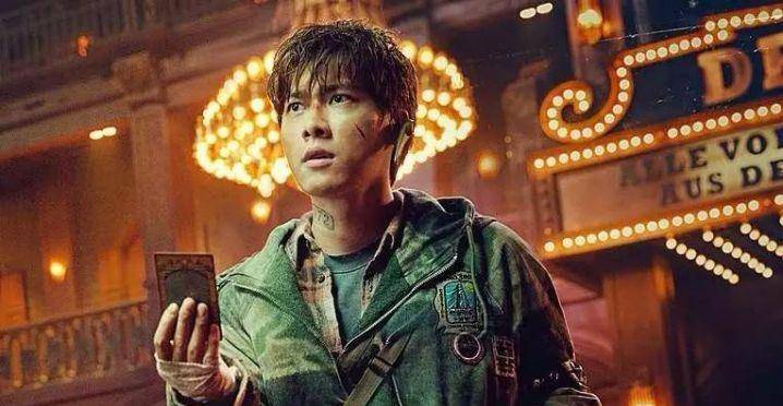 奖杯|迪丽热巴和李易峰为什么能同获两座奖杯，其实这八个字早有预料！