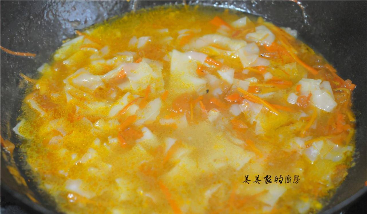 做法|冬天，早餐此物比煮面条还简单，鲜香滑嫩营养足，5分钟出锅！