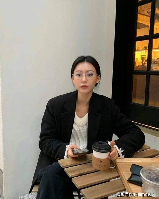 眼光 时尚的眼光靠培养!多看看韩系博主气质穿搭,get搭配要点