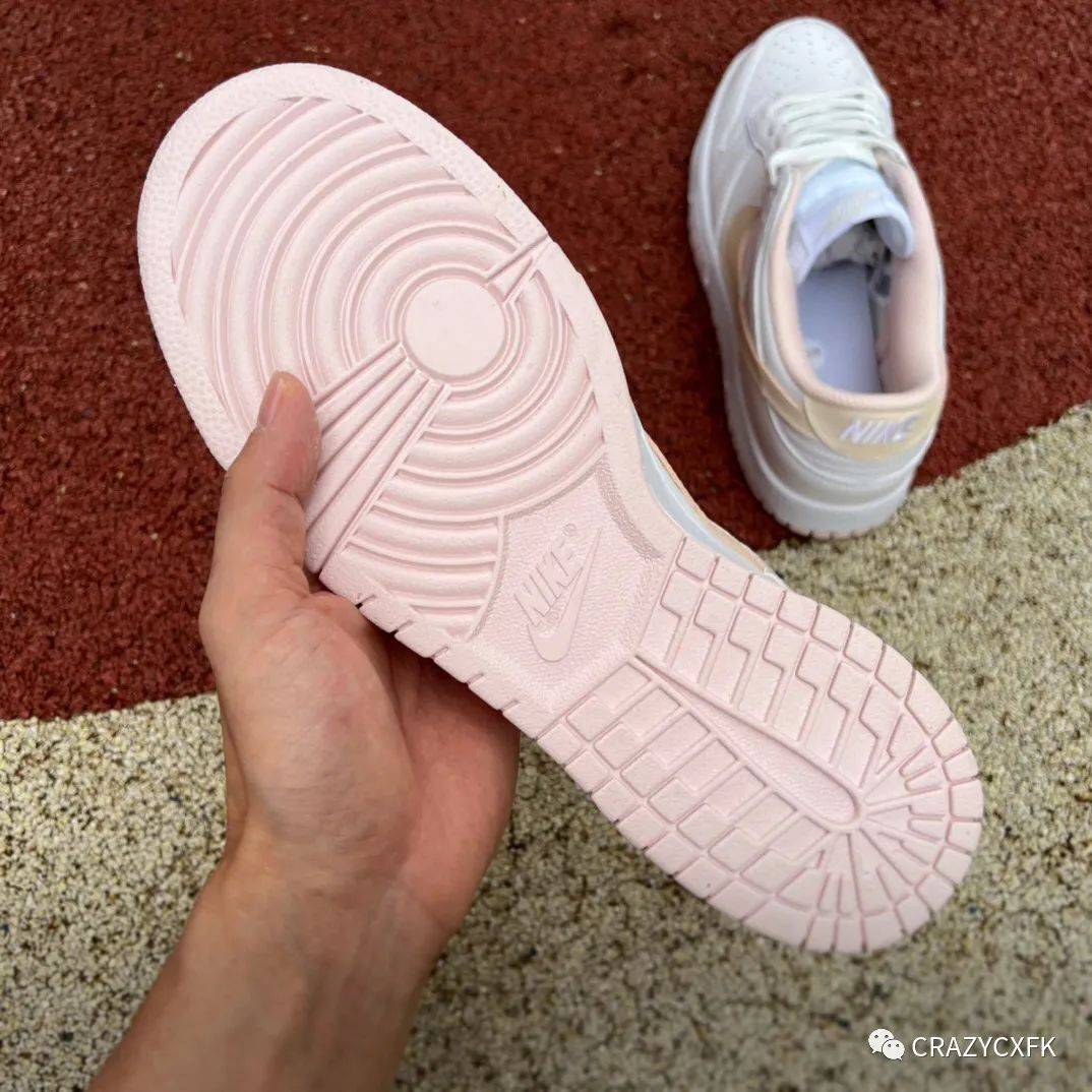 Pearl 耐克 Nike Dunk Low Pearl White 珍珠白黄运动鞋