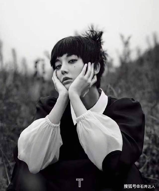 黑色 不一样的娜扎!复古长裙短发配点痣妆,美得“直击”人心