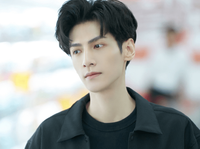 因为|罗云熙又接古装剧，造型传出后，被指完美还原角色，比润玉还好看