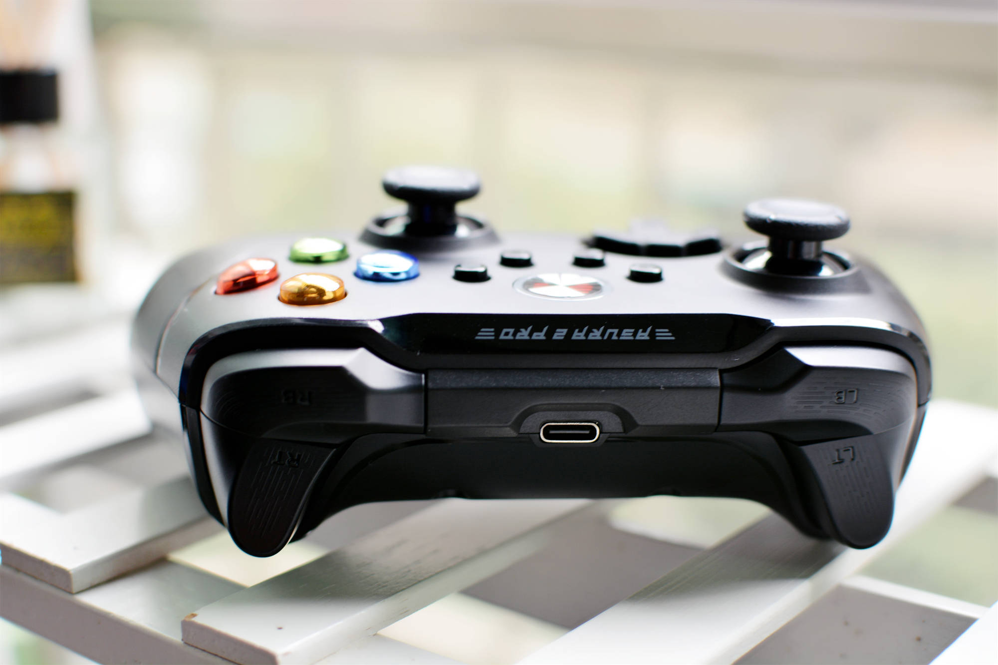 日本进口alps摇杆感觉是北通游戏手柄的标配了,我使用过多款北通手柄