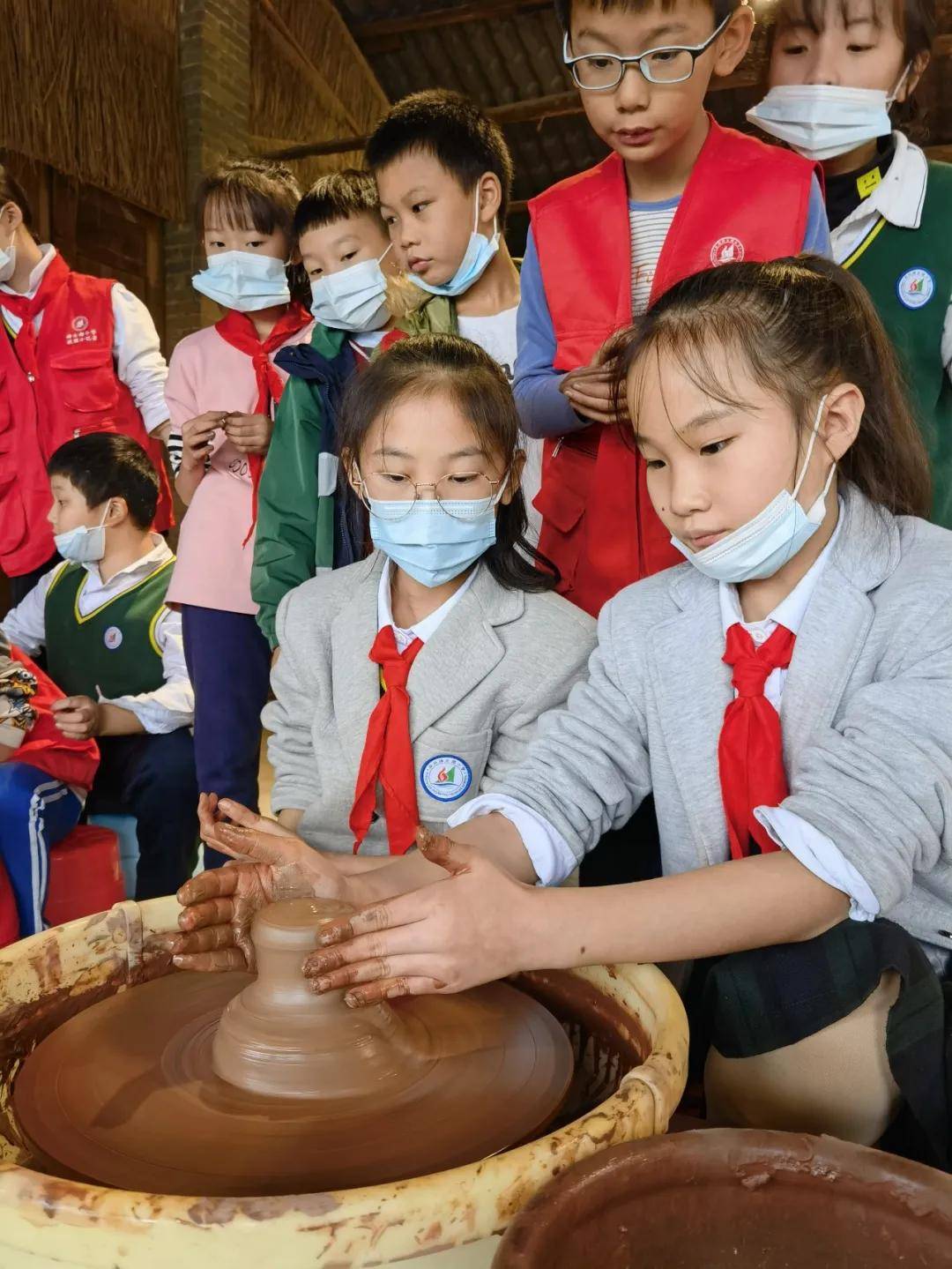 永川区神女湖小学开展劳动教育实践活动