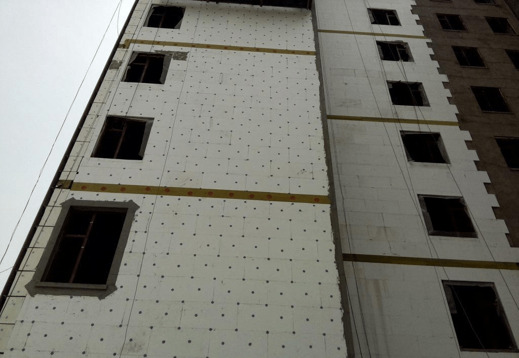 保温就是指将保温层放在主题墙的外部,相当于给建筑物添了一层"衣服"