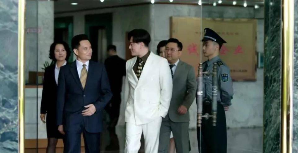 职场|不愧是她,吃个盒饭吃出了收视第一