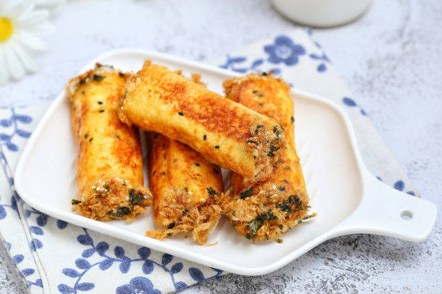 时间|把剩吐司做成营养早餐，一口平底锅就能搞定，细腻美味浓郁拉丝！