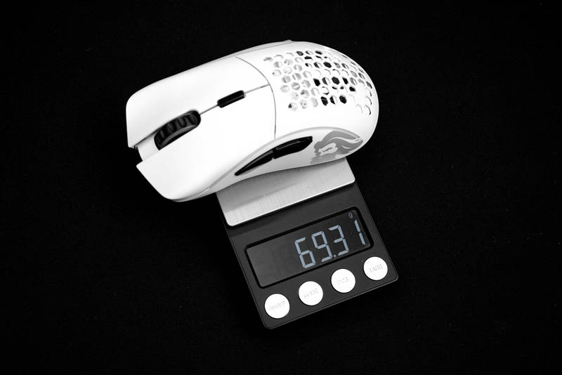 奥丁无线版来了,对标狗屁王2代,GLORIOUS MODEL D WIRELESS开箱