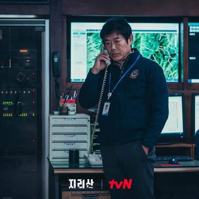 演技|除了全智贤和朱智勋，《智异山》配角也藏龙卧虎，有人已两夺百想